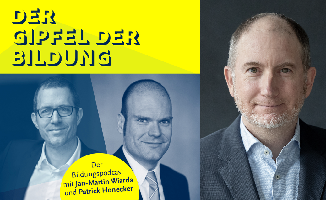 Collage aus Cover des Podcasts Gipfel der Bildung mit Patrick Honecker und Jan-Martin Wiarda und ihrem Gespraechspartner Axel Pluennecke.