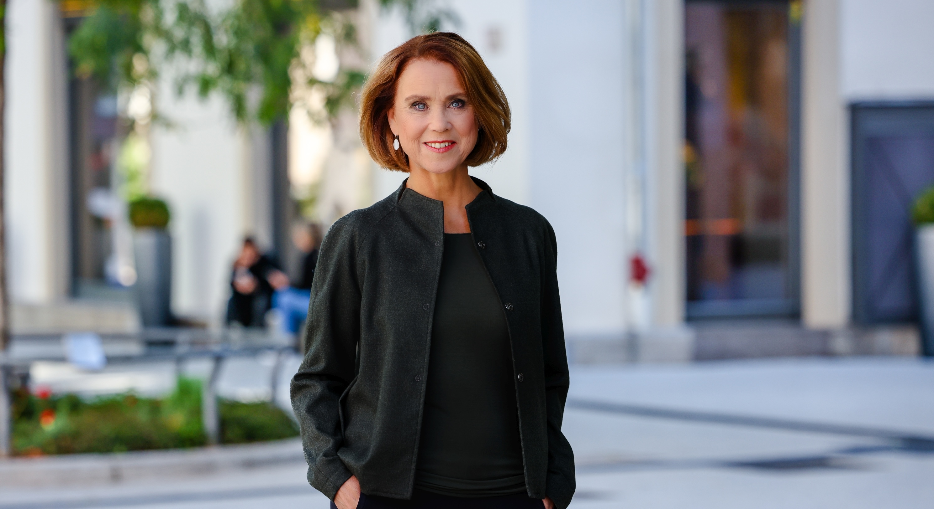 Portraitfoto Petra Olschowski