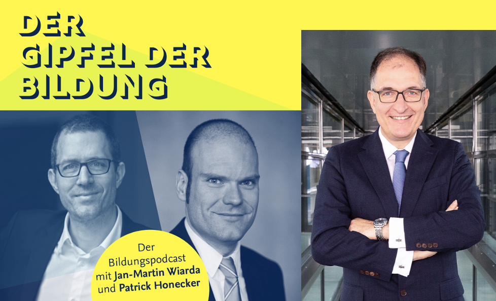 Collage aus Coverbild des Podcasts "Gipfel der Bildung" und Portraitfoto des Gastes Peter Seeberger.