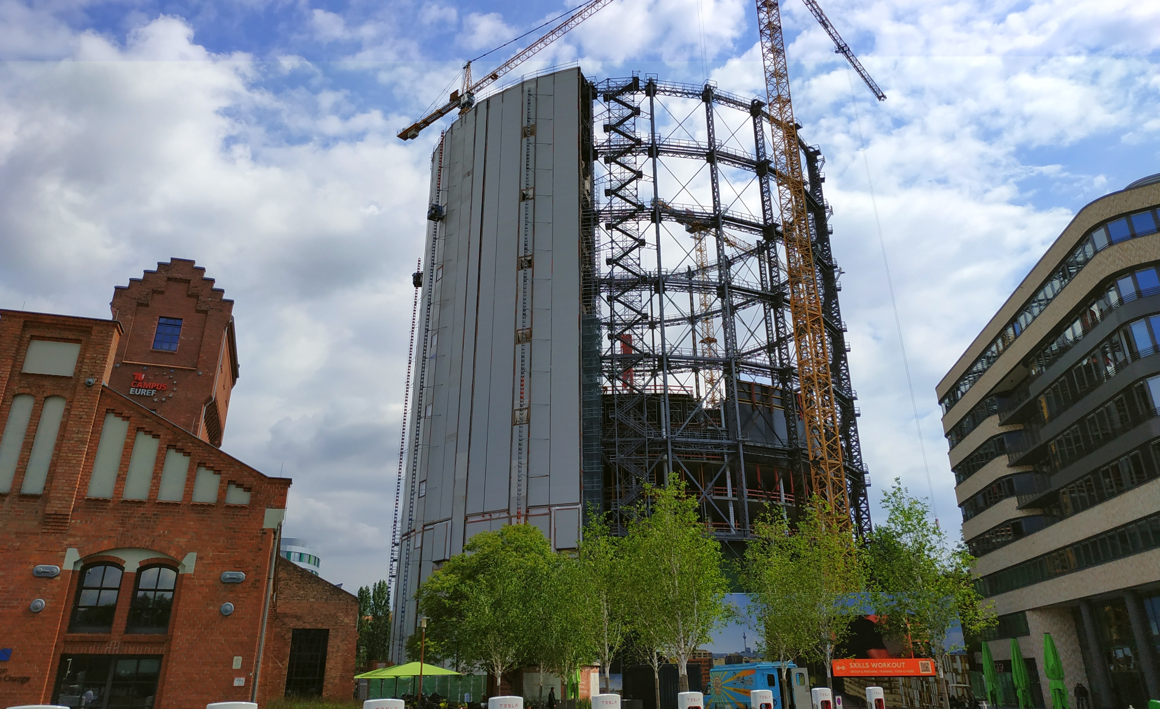 Gasometer und EUREF-Campus in Berlin-Schöneberg.