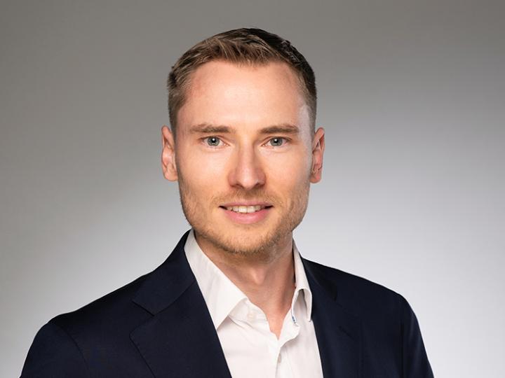 Portraitfoto von Michael Ernst Rose.