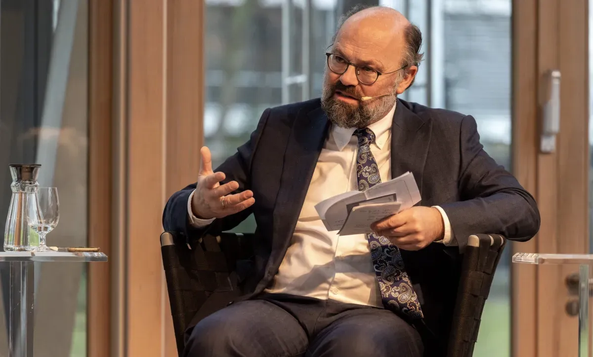 Artikelbild: Ein zerfallendes System von Spezialwissenschaften