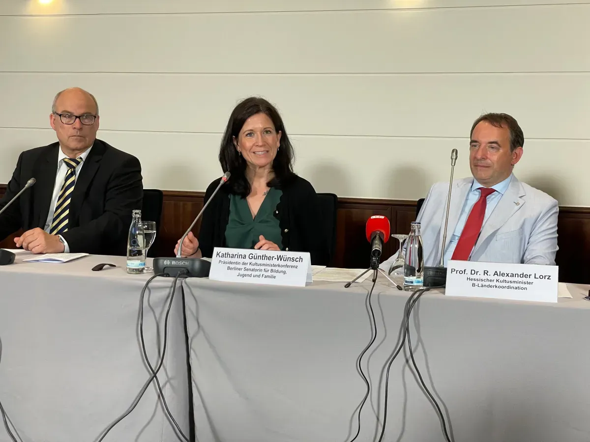 Vertrauen aufbauen, Druck ausüben