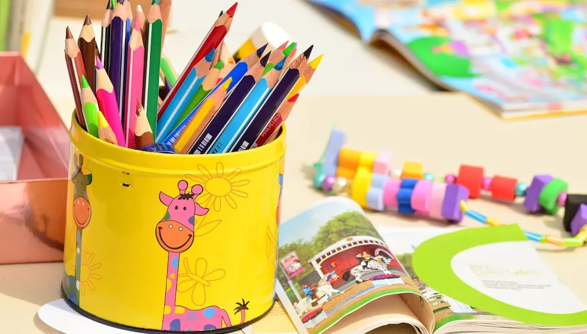 Artikelbild: Kitas, Hochschulen &amp; CO: Warum wir jetzt eine Debatte über Gebühren brauchen und sie trotzdem um Jahre zu spät kommt