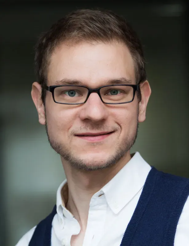 Artikelbild: Mit, nicht über Hanna reden