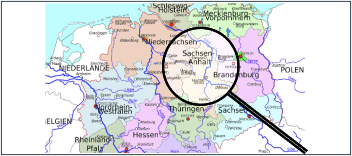 Ausschnitt Deutschland-Karte mit Lupe über Sachsen-Anhalt.