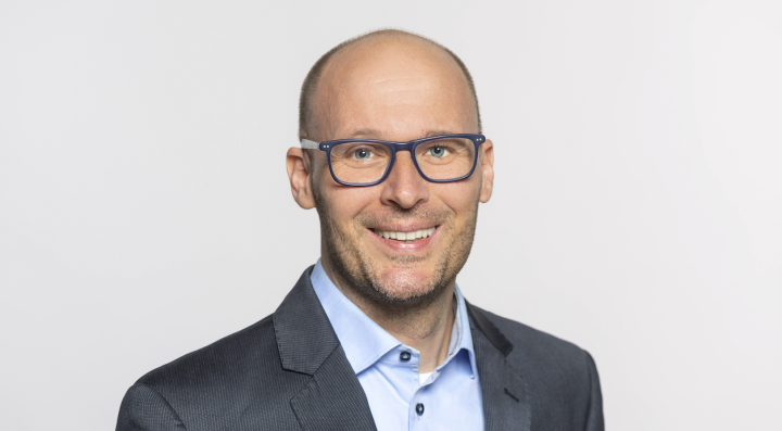Portraitfoto Samuel Greiff.