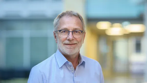 Portraitfoto Martin Keller