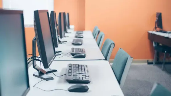 Computer-Arbeitsplätze