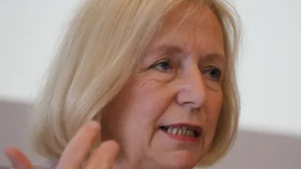 (Digitale) Bildung: Wer bietet mehr?