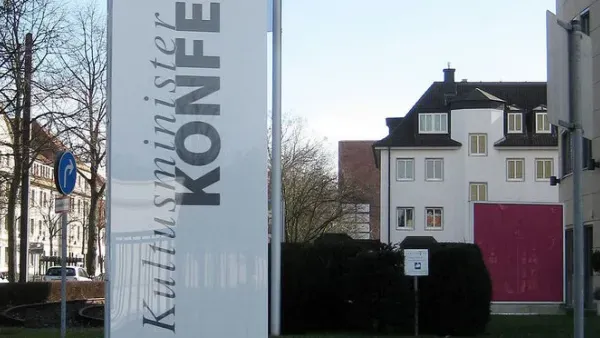 Eine neue Rolle für die KMK