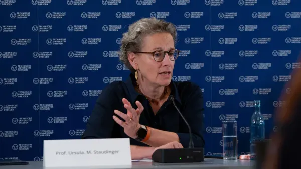 Artikelbild: Das Feuer an vielen Enden entfachen