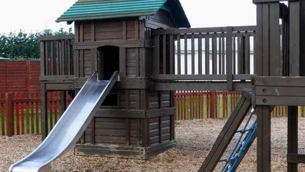 Artikelbild: Jetzt sind erstmal die Kitas und Schulen dran