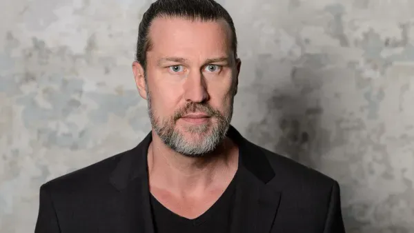 Sag mir, wo du lehrst und ich sage dir, wieviel