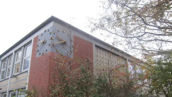 Artikelbild: Am Scheideweg