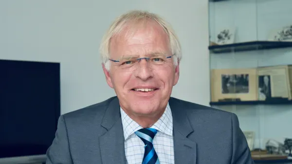 Wir Landkreise stehen für jede Initiative zur Verfügung, die den Schulerfolg zu verbessern hilft